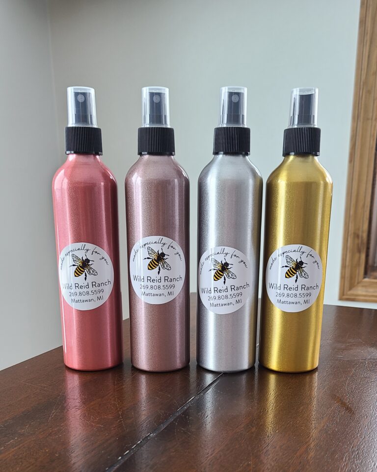 Easy DIY all-natural bug spray