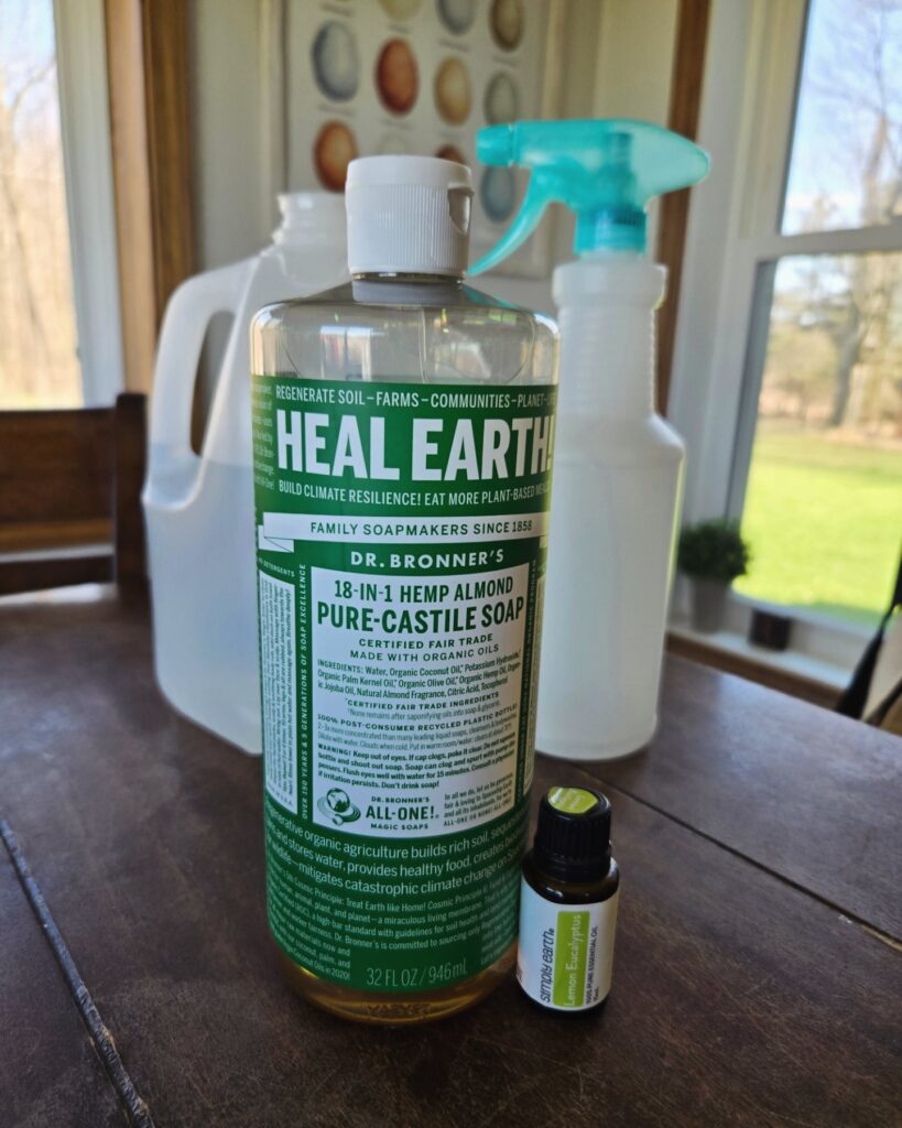 Ingredients for making all-natural teat and udder wash
