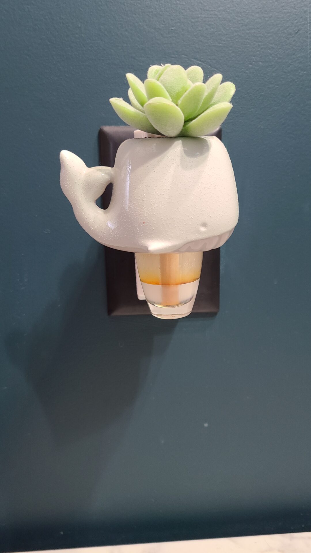 Wallflower refilled with non-toxic materials