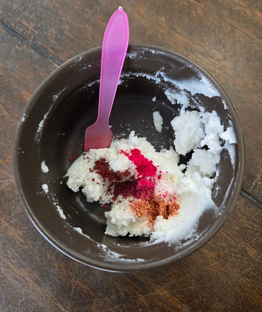 Ingredients for homemade cream blush.